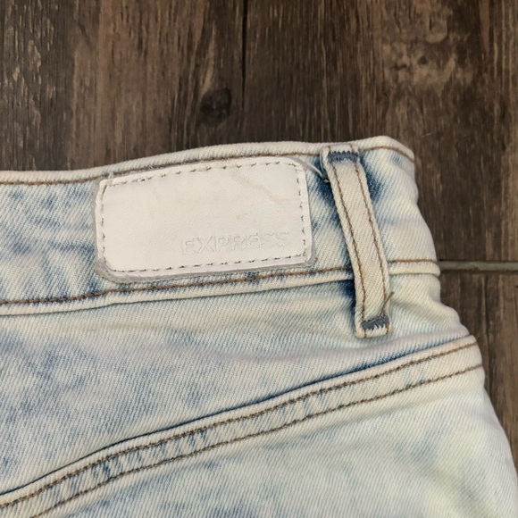 Express Super High Rise Slim Ankle Light Wash Jeans 🎀🩷 - Picture 3 of 4